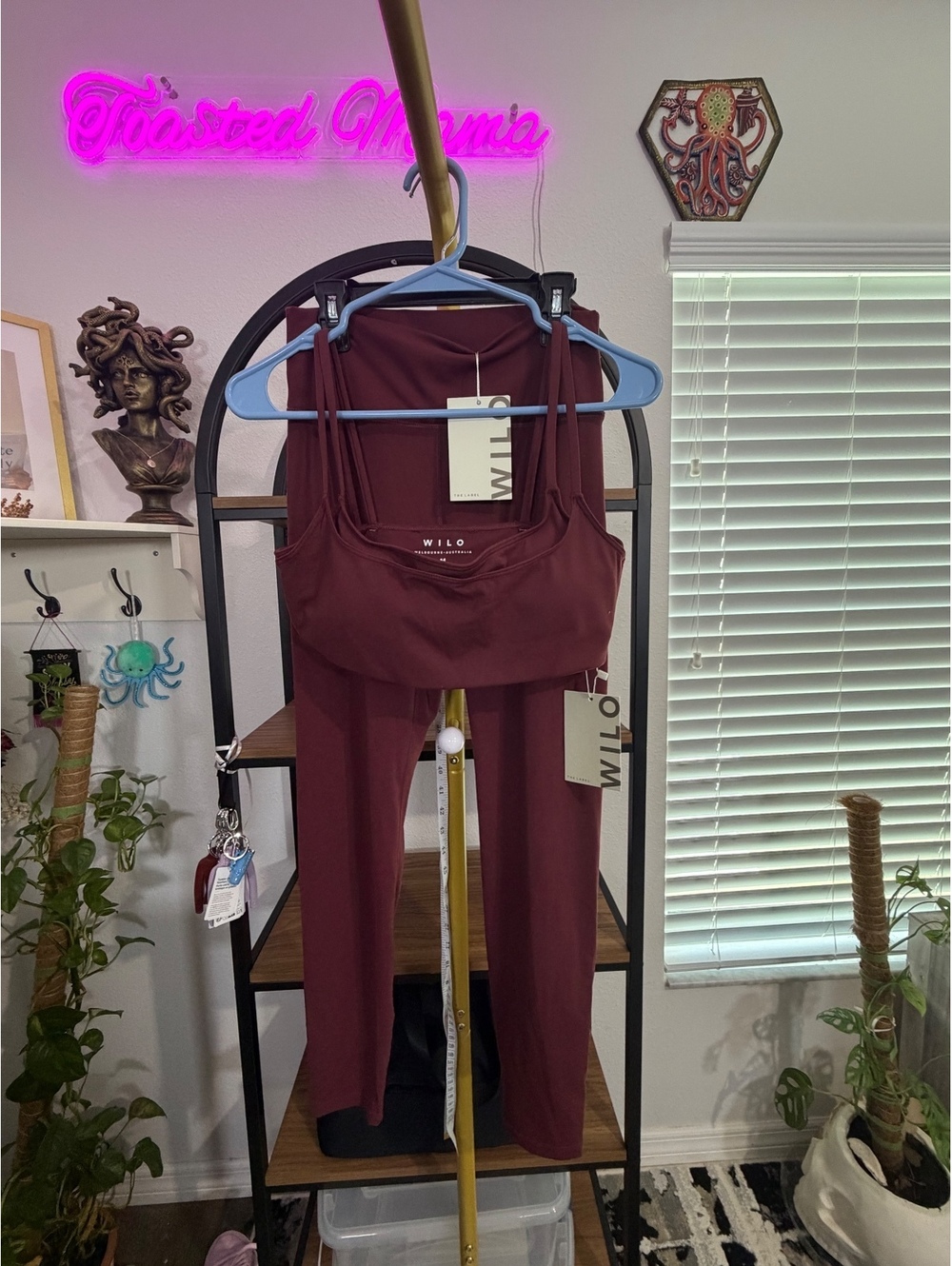 Wilo The Label 2-Piece Double Layer Bra & Legging Set in Burgundy Size Med - NWT - Picture 4 of 9